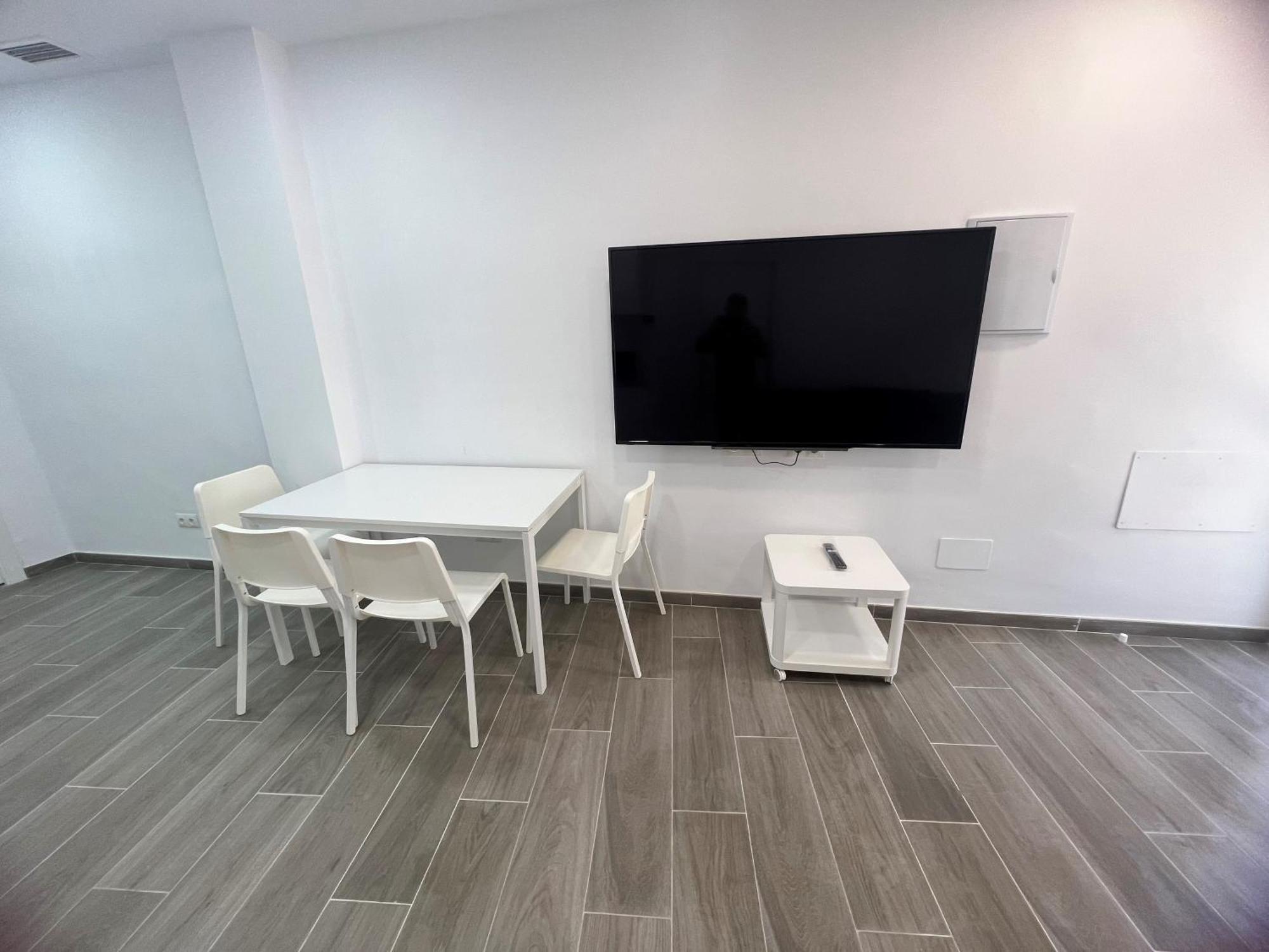 Apartamentos Montalvo Metropolis C 托雷莫利诺斯 外观 照片