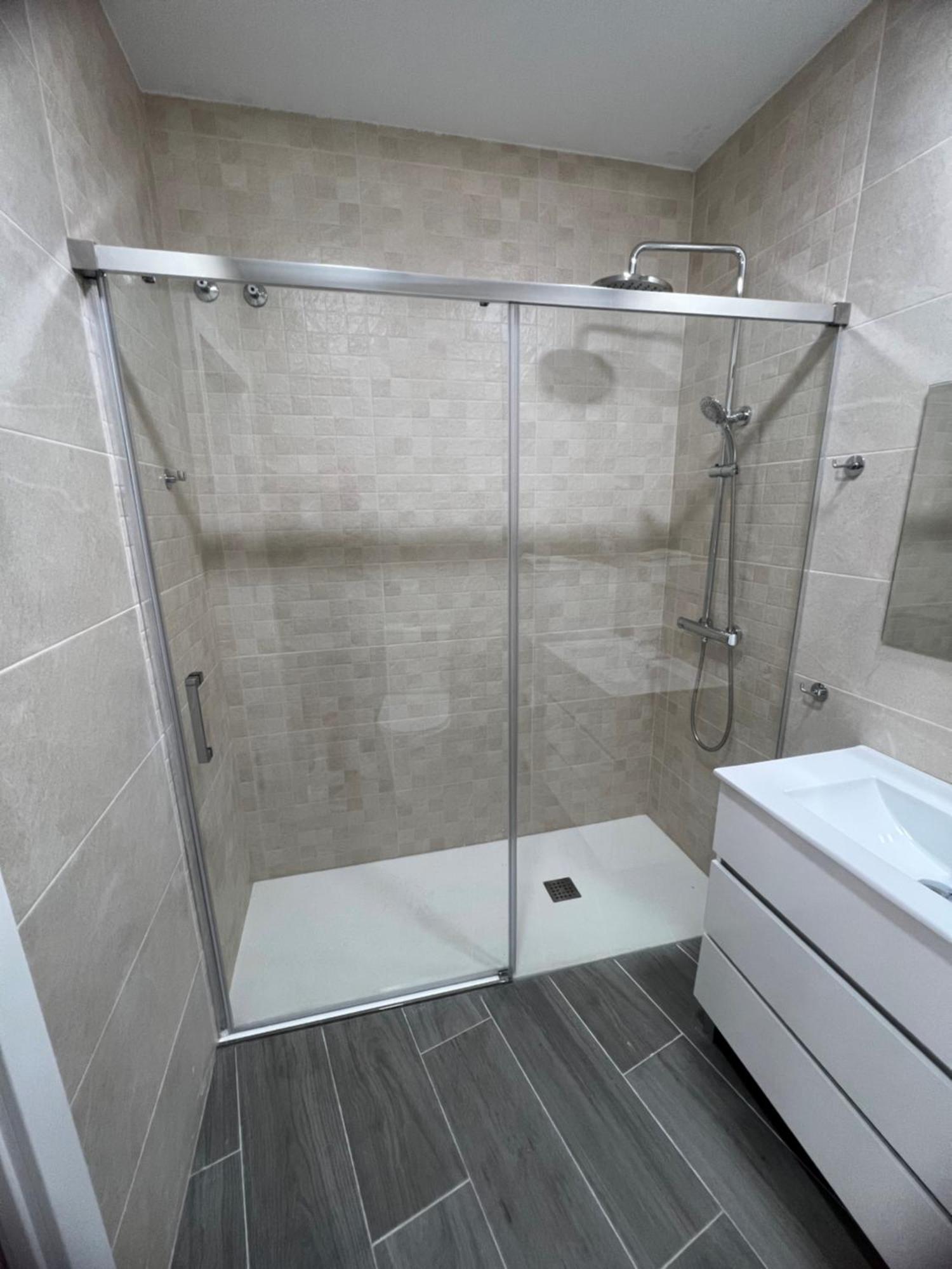 Apartamentos Montalvo Metropolis C 托雷莫利诺斯 外观 照片